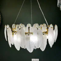 لوستر مدل روژان با برگ درجه یک وارداتی ۸ شعله