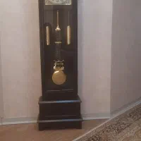 میزجلو مبلی وساعت