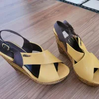 کفش چرم فرشتگان