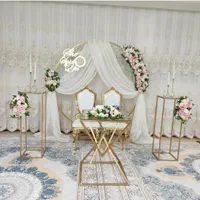 گل آرایی/استندوبکگراندطبیعی و مصنوعی/جایگاه عروس|خدمات پذیرایی، مراسم|پرند, فاز ۲|دیوار