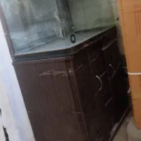 اکواریوم با تمام لوازم