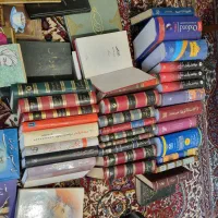 یک سری کتاب جلد نفیس قدیمی