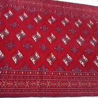 یک عدد فرش دستباف