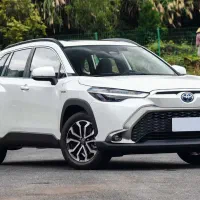 تویوتا‌ فرانت لندر هیبرید پریمیوم ۲۰۲۵