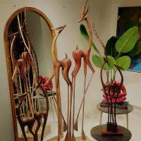 کنار سالنی مجسمه تمام چوب غزال|مجسمه، تندیس، ماکت|تبریز, |دیوار