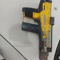 میخکوب کمرکس