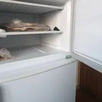 یخچال ۹فوت برف آب|یخچال و فریزر|بروجن, |دیوار