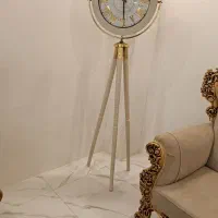 ساعت ایستاده