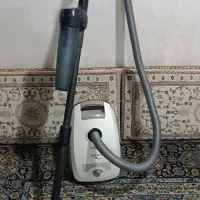 جارو برقی سامسونگ درجه یک سالم درحال کار