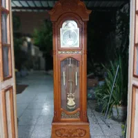 ساعت ایستاده