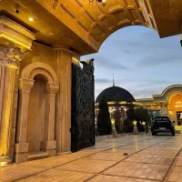 عمارت کاخ ویلا درجه یک و خاص پسند|اجارهٔ کوتاه‌مدت ویلا و باغ|گنبد کاووس, |دیوار
