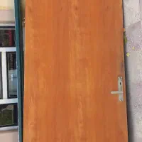 چهار چوب در با در چوبی