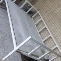 تخت فلزی با ورق زخیم