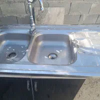 کابینت آب چکان وسینک فلزی کاملاً سالم وبدون عیب