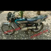 موتور مدل ۸۳  سالم و تمیز فروشی