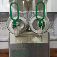 یخ در بهشت ساز