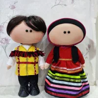 عروسک روسی با لباس محلی