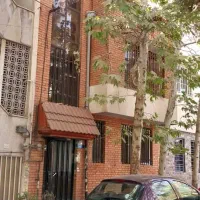 ۱۰۲ متر مستغلات پاسداران