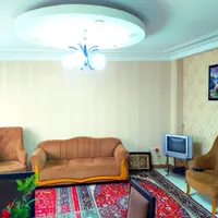 آپارتمان مبله نزدیک شهرداری با پارکینگ اختصاصی|اجارهٔ کوتاه‌مدت آپارتمان و سوئیت|رشت, صفاری|دیوار