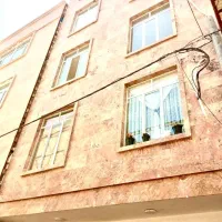 چاهشک آپارتمان هفتاد متری آسانسوردار سرمایه گذاری