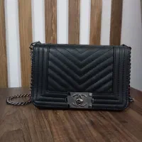 کیف زنانه|کیف، کفش، کمربند|شیراز, بازار|دیوار