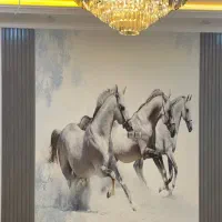 اجرای نصب کاغذدیواری