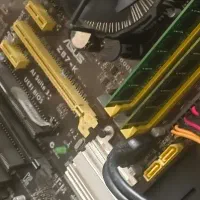 کامپیوتر میان رده زیر قیمت بازار