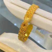 دستبند اماراتی 300بالای تابلو|جواهرات|خورموج, |دیوار