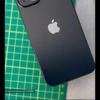 اپل iPhone 13 با حافظهٔ ۱۲۸ گیگابایت