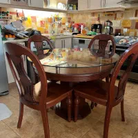 میز ناهارخوری