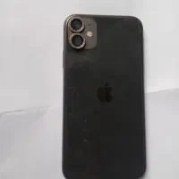 آیفون ۱۱ نرمال سالم و درحدنو