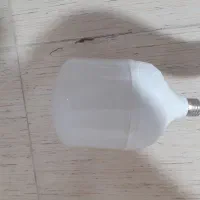 لامپ ال ای دی را تعمیر می‌کنیم