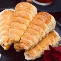 شیرینی ناپلئونی