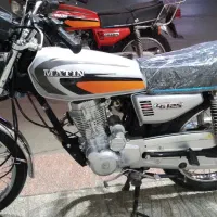 ساوین۱۲۵. تی وی اس ۱۵۰ .اپاچی ۱۸۰.کلیک ۱۵۰|موتورسیکلت|میبد, |دیوار