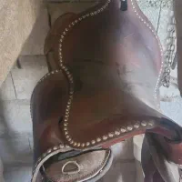 زین اسب و وسایل سوار کاری