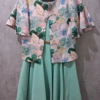 لباس بچگانه