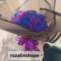 دسته گل و باکس گلهای ربانی