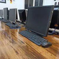 ۸ دستگاه کامپیوتر کامل به صورت کلی|رایانه رومیزی|رشت, سعدی (تختی)|دیوار