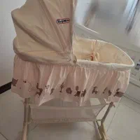 تخت کنار مادر|تخت و صندلی بچه|شاهین‌شهر, خانه کارگر|دیوار