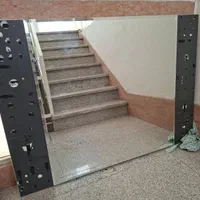 آینه بزرگ به همراه چراغ دیوارکوب|آینه|تهران, شهرآرا|دیوار