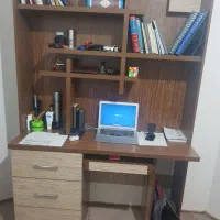 میز کامپیوتر ، تحریر ، کتابخانه