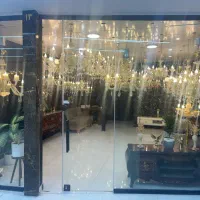 فروشنده خانم یا اقا جهت کار در لوستر فروشی