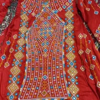 لباس دست دوچ