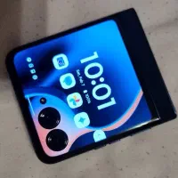 گوشی تاشو موتورولا Razer 60 5g دو سیم کارته