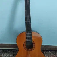گیتار یاماها C40