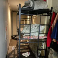 تخت خواب سه طبقه فلزی