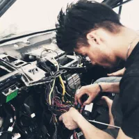 باطری سازی سیار خدمات برق خودرو در محل