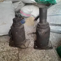 2عدد جک 10تن مفت فروش فوری