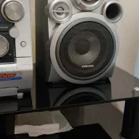 یک عدد دی وی دی کاملا سالم درحد|پخشکننده DVD و ویدیو|رشت, دخانیات|دیوار