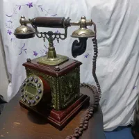 تلفن قدیمی